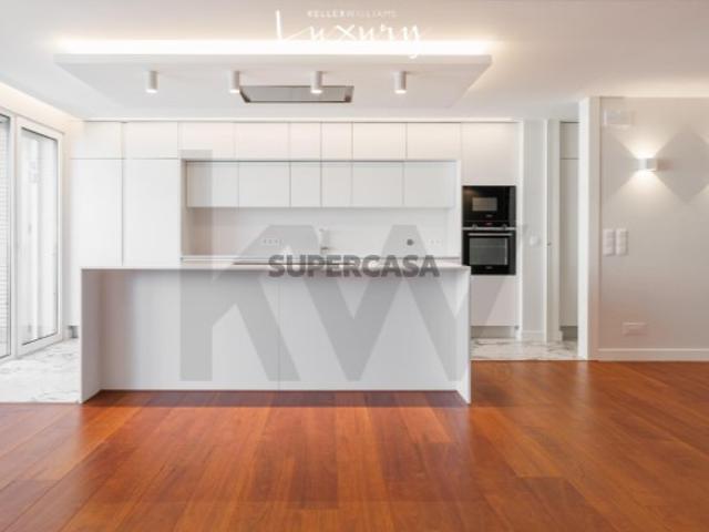 Casa venda em Cacilhas, Almada