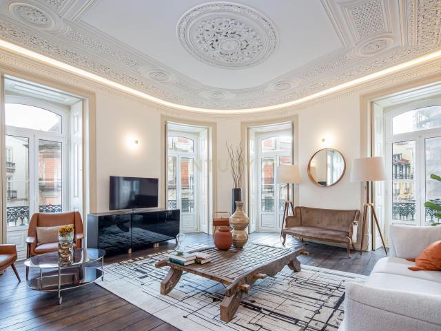 Apartamento venda em Santo António, Lisboa