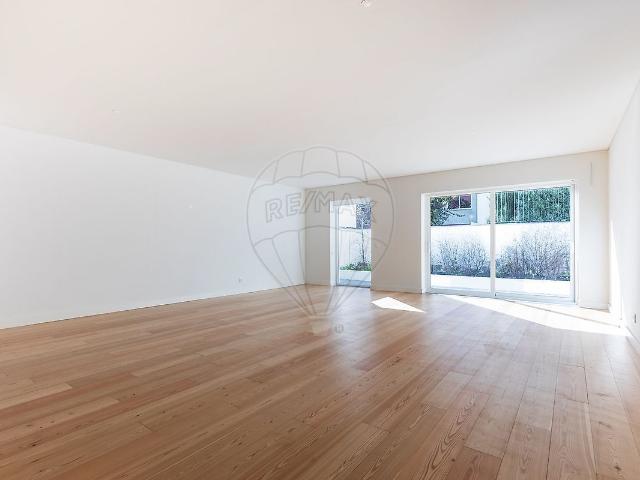Apartamento venda em Santo António, Lisboa