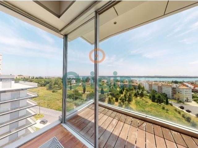 Apartamento venda em São Francisco Xavier, Lisboa