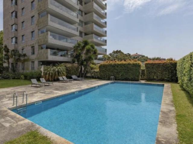 Apartamento alugar em Porto, Aldoar