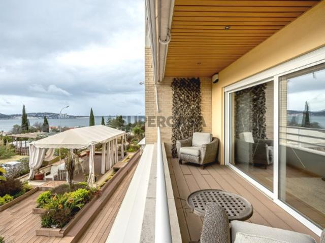 Casa venda em Baixa de Algés, Oeiras