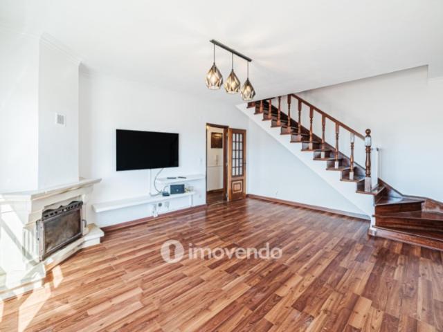 Duplex venda em Algueirão, Algueirão-Mem Martins
