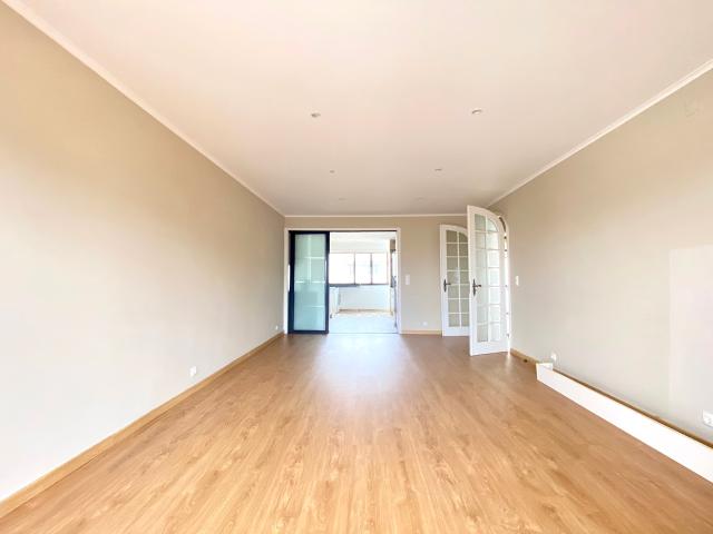 Apartamento alugar em Alto da Bela Vista, Cascais