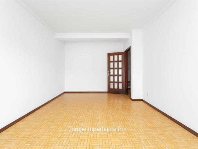 Apartamento venda em Anta, Aveiro