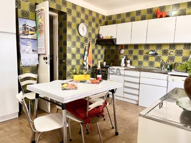 Casa venda em Cacilhas, Almada