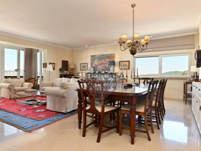 Casa venda em São Francisco Xavier, Lisboa