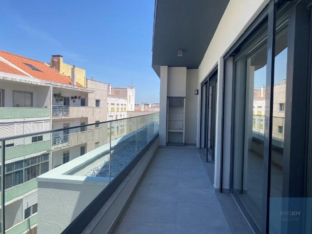 Apartamento venda em Ginjal, Almada