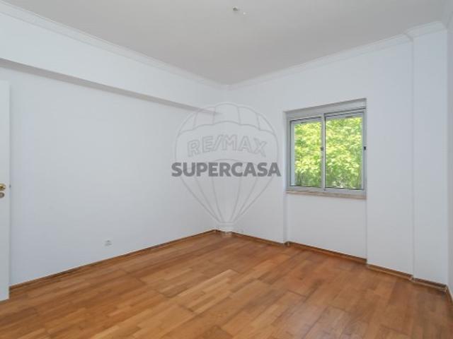 Casa venda em Falagueira, Amadora
