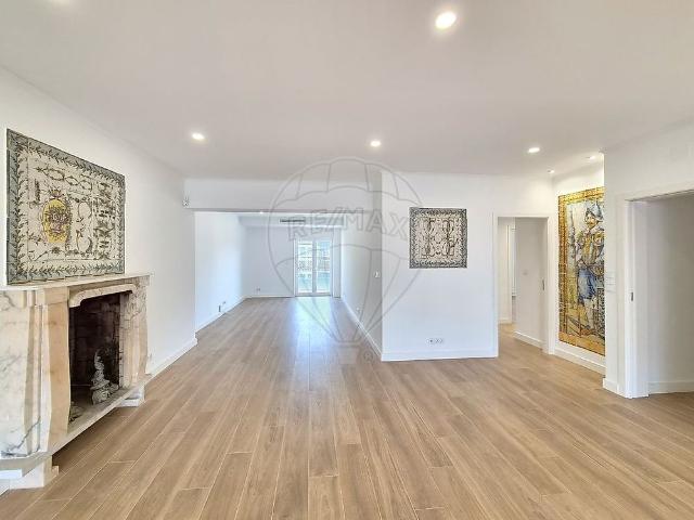 Apartamento alugar em Avenidas Novas, Lisboa