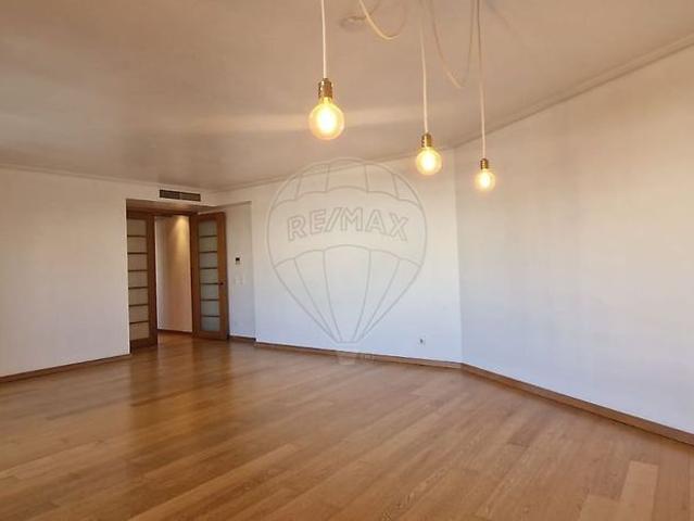 Apartamento alugar em Lisboa