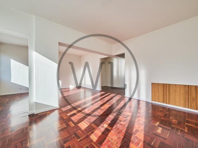 Apartamento alugar em Estrela, Lisboa