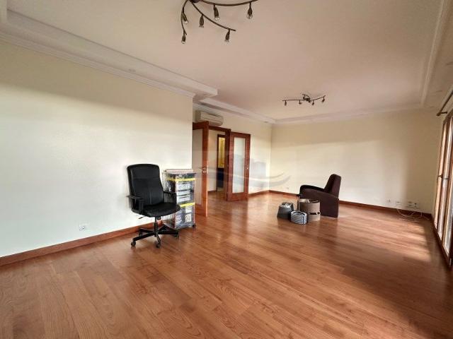 Apartamento alugar em Villa Park, Amadora