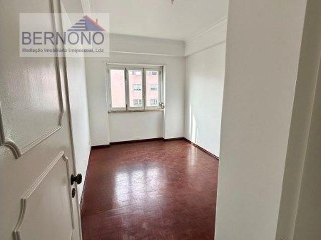 Apartamento alugar em Lisboa