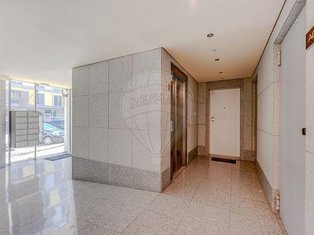 Apartamento alugar em Alfragide, Amadora