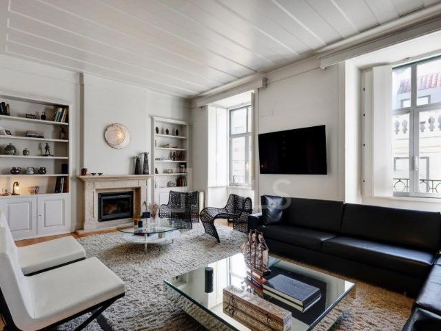 Apartamento alugar em Misericórdia, Lisboa