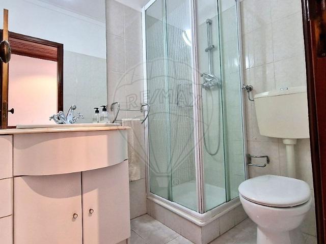 Apartamento alugar em Santiago Dos Velhos, Lisboa