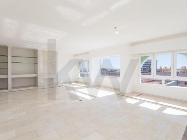 Apartamento alugar em Avenidas Novas, Lisboa