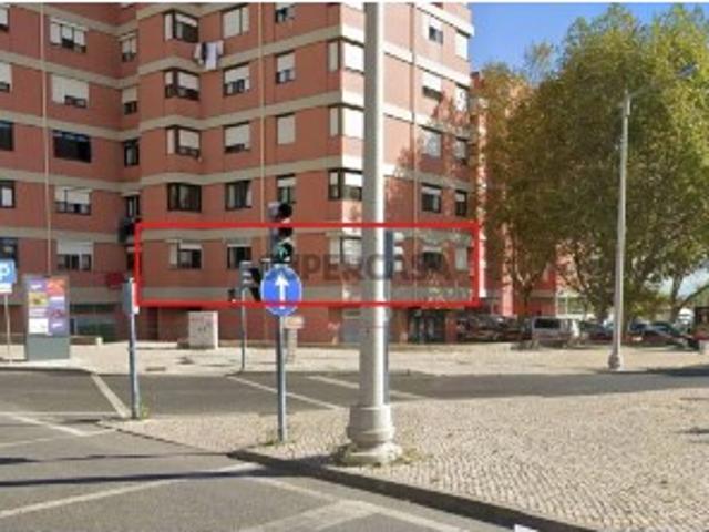 Casa venda em Bairro das Amendoeiras, Lisboa