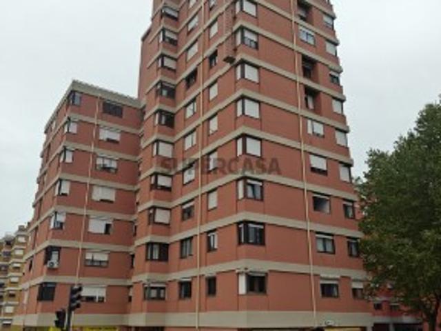 Casa venda em Bairro das Amendoeiras, Lisboa