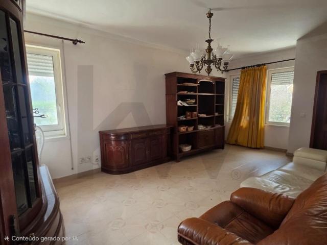Apartamento venda em Poço do Bispo, Lisboa