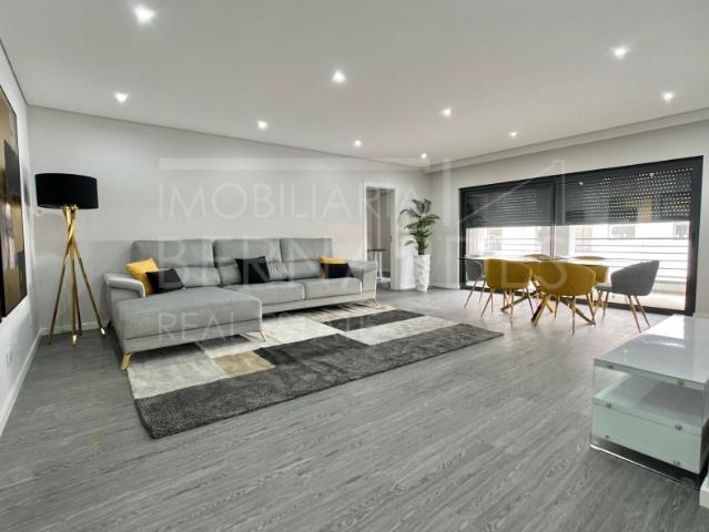 Apartamento venda em Ponte de Quelfes, Olhão