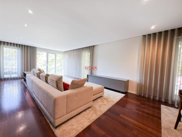 Apartamento alugar em Porto, Cedofeita