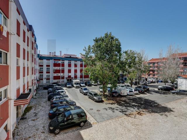 Apartamento venda em Vale de Carenque, Sintra