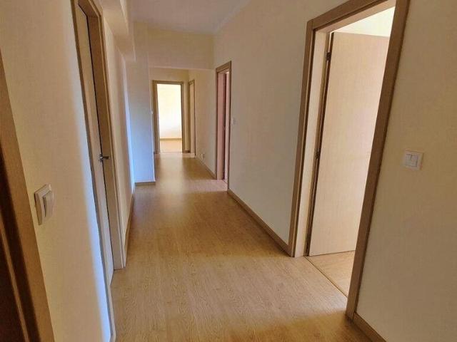 Apartamento venda em Rio Maior, Santarém