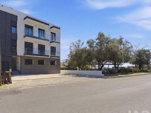 Apartamento venda em Cachoeiras de Cima, Loures