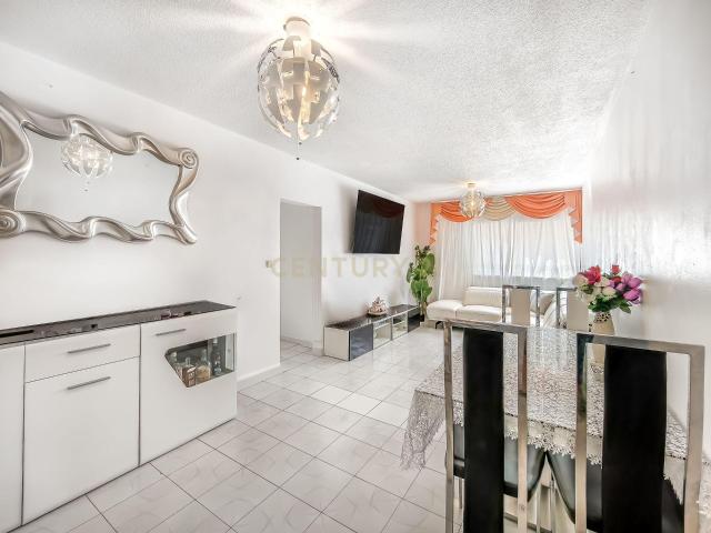 Apartamento venda em Torres da Bela Vista, Santiago Dos Velhos