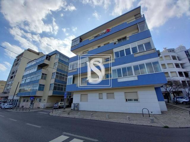 Apartamento venda em Almada, Setúbal