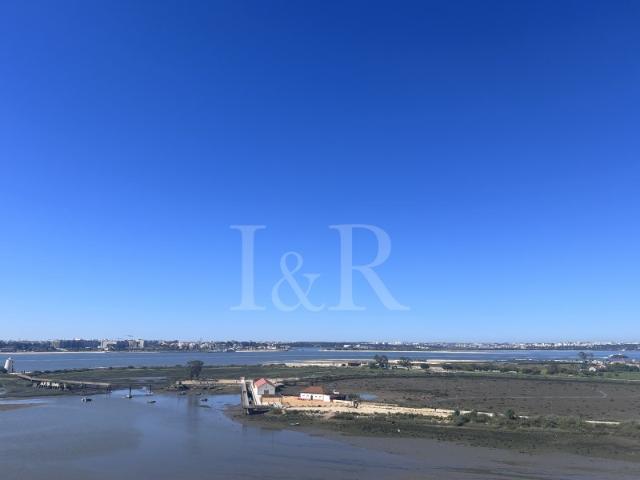 Apartamento venda em Bairro Ferroviário, Barreiro
