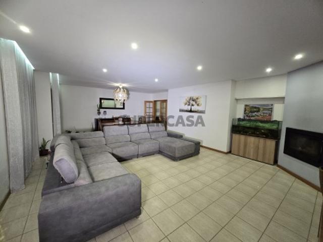 Casa venda em Gavião, Braga