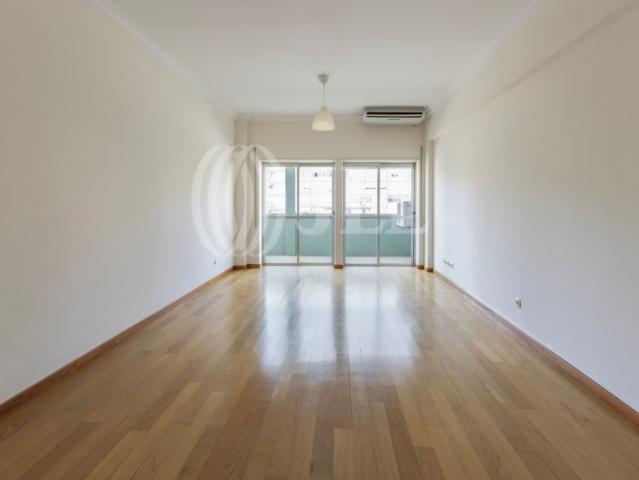 Apartamento alugar em Lisboa