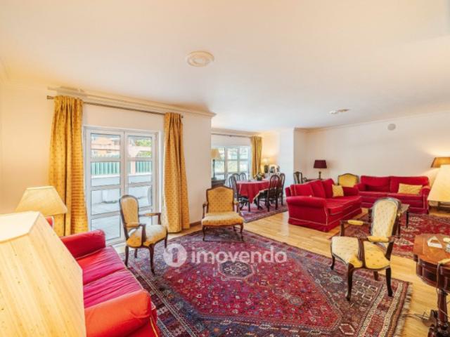 Apartamento venda em São Francisco Xavier, Lisboa