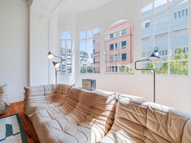 Apartamento alugar em Santo António, Lisboa