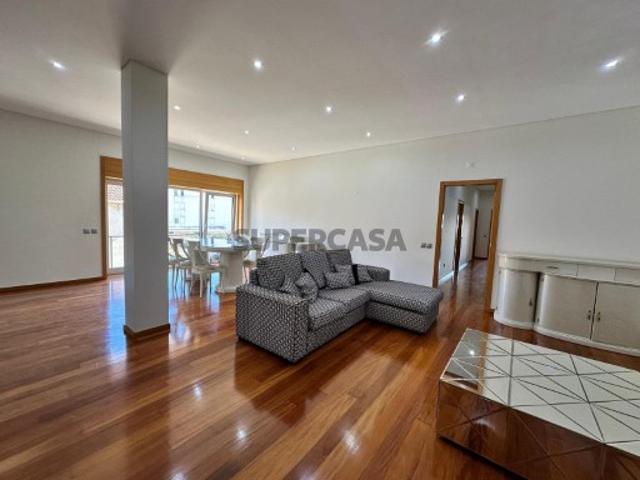 Casa venda em A Ver-o-mar, Porto