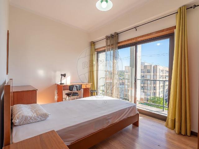 Apartamento venda em Coimbra (Sé Nova, Santa Cruz, Almedina e São Bartolomeu), Coimbra