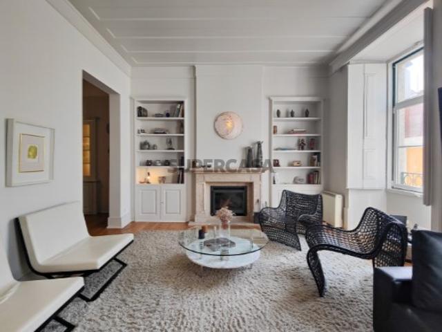 Casa venda em Misericórdia, Lisboa