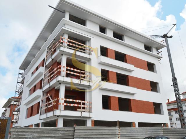 Apartamento venda em Marinha Grande, Leiria