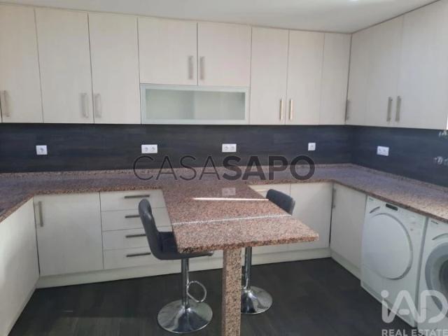Apartamento alugar em Bairro J. Pimenta, Cascais