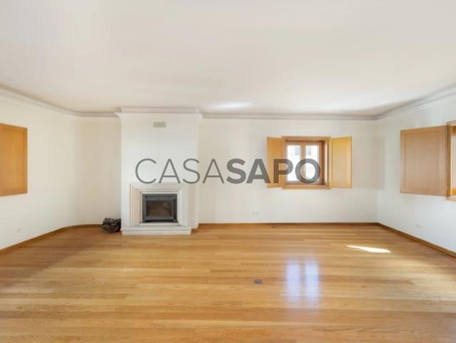 Apartamento alugar em Bairro do Rosário, Cascais