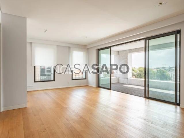 Apartamento alugar em Santo António, Lisboa