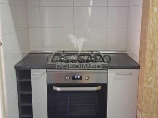 Apartamento alugar em Anjos, Lisboa