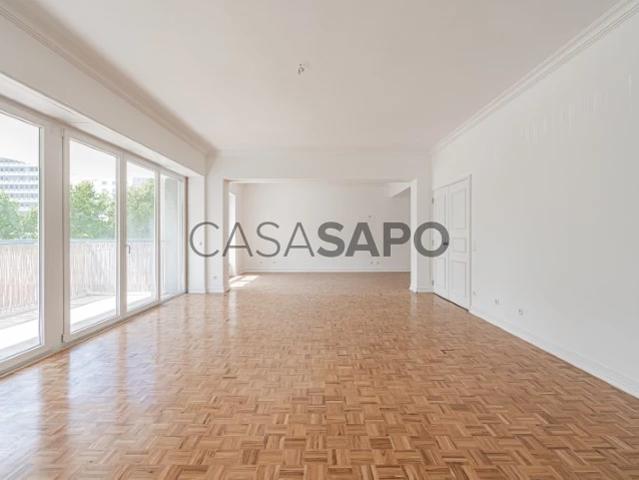 Apartamento alugar em Santo António, Lisboa