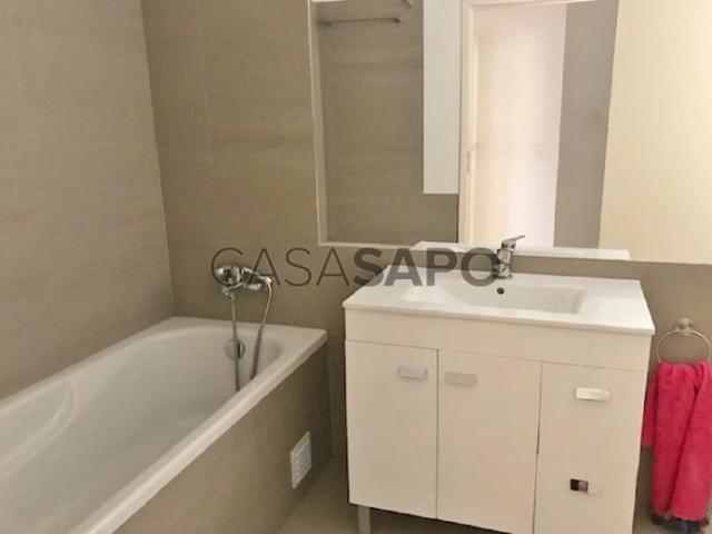 Apartamento alugar em Santo António, Lisboa