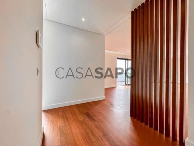 Apartamento alugar em Basílio Teles, Porto