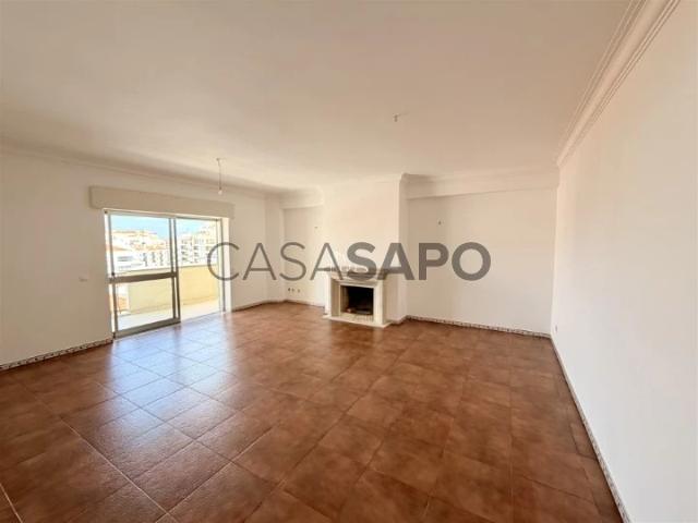 Apartamento alugar em Cidade de Santarém, Santarém