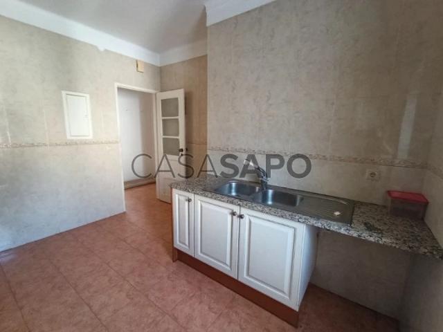 Apartamento alugar em Fonte do Lavra, Setúbal